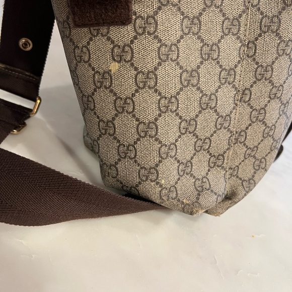 Gucci GG plus diaper bag with changing mat - Picture 11 of 11